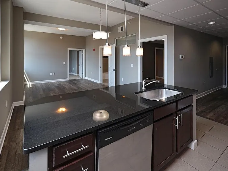 The Residences At Hanna — Photo 3