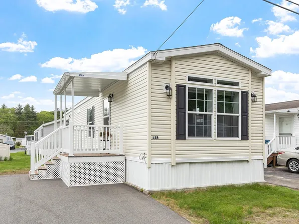 13R Arrow Drive, Salem, NH 03079