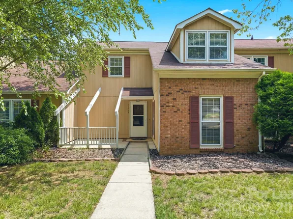 11119 Michelangelo Ct, Charlotte, NC 28226