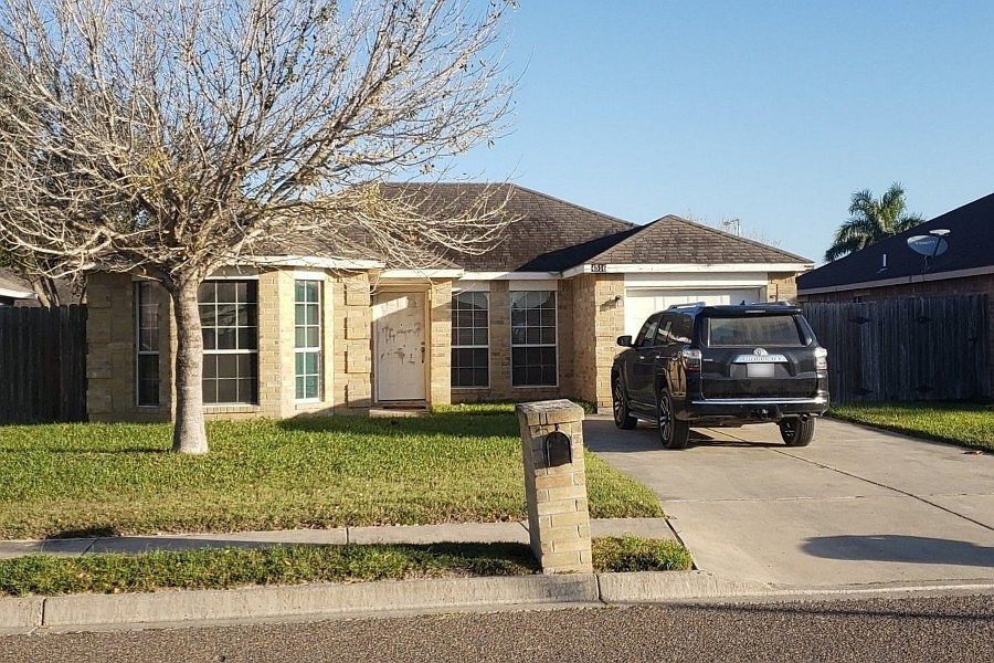 1st image of 4516 Sandpiper Ave
