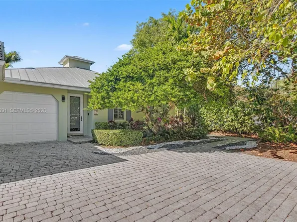 10530 SW 77th Ave #1, Pinecrest, FL 33156