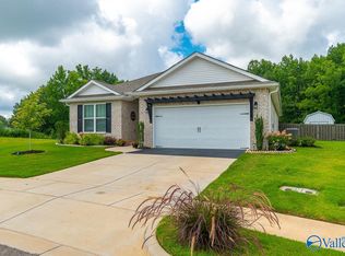 153 Fernhill Dr, Madison, AL 35757