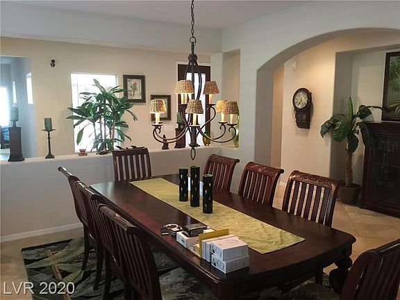 3rd image of 8137 Bay Colony St