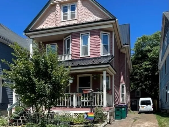 326 Auburn Ave, Buffalo, NY 14213