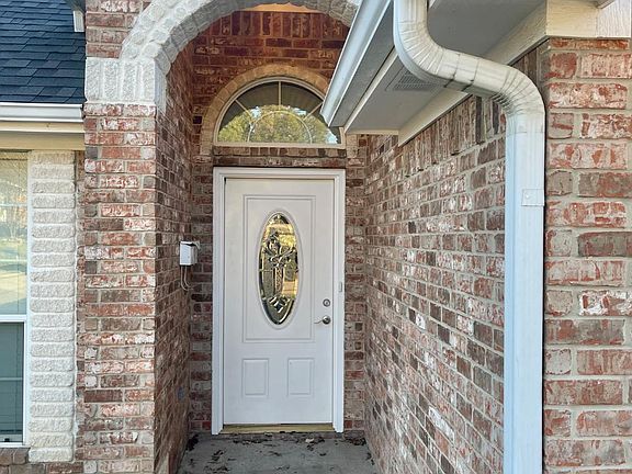 2nd image of 5314 Maisie Ln