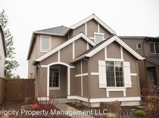 20824 Gateway Dr, Bend, OR 97702