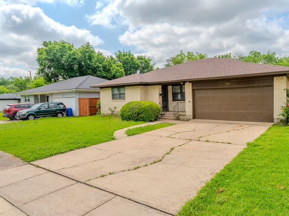 8652 Wolfwood Ln, Dallas, TX 75217