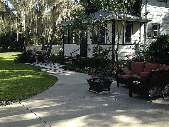 2nd image of 13941 Donovan Ln