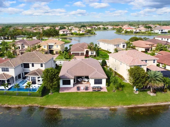 10360 Peninsula Place, Parkland, FL 33076