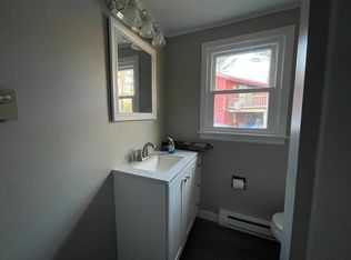 36 Birchwood Rd, Rutland, MA 01543