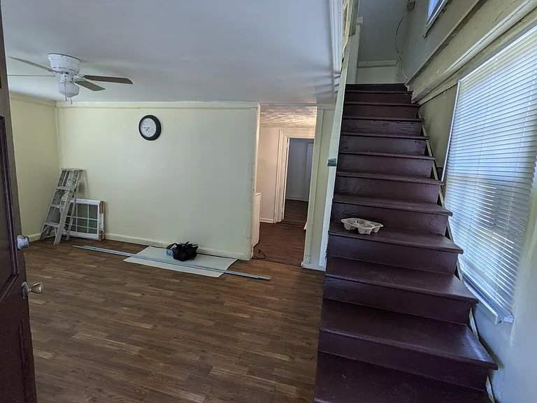 860 Artic Cir #2B — Photo 4