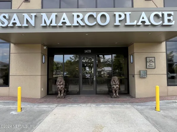 1478 Riverplace Blvd APT 1807, Jacksonville, FL 32207