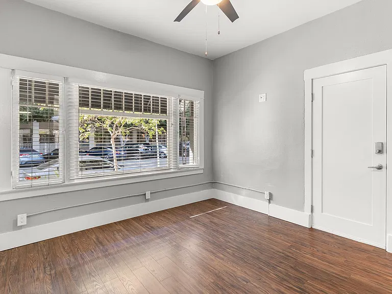 138 Elm Avenue — Photo 7