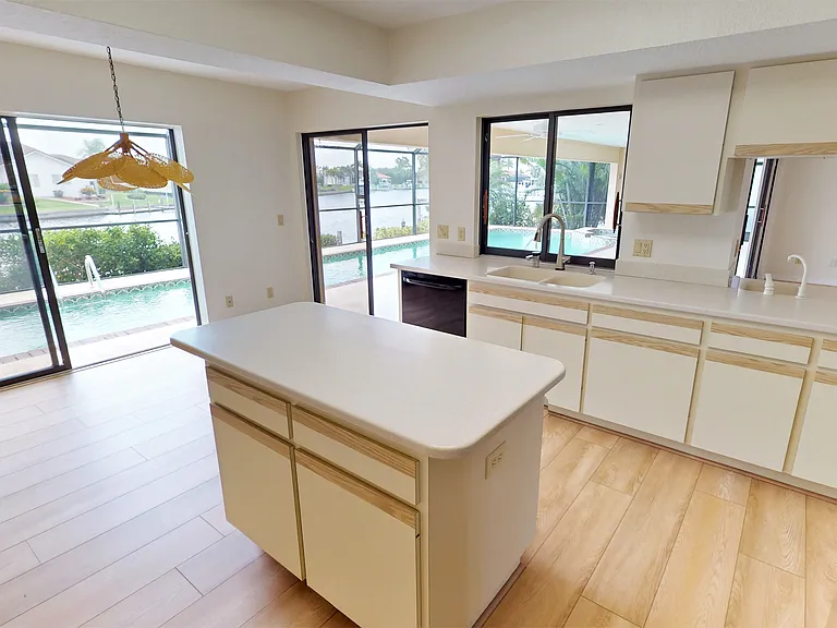 3950 San Pietro Ct — Photo 9