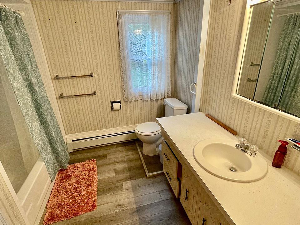 101 Davis St, Trucksville, PA 18708 Zillow