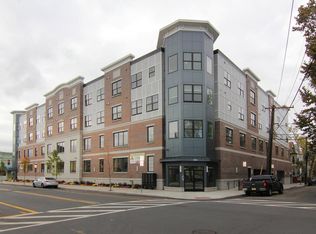 360 New York Ave APT 420, Newark, NJ 07105
