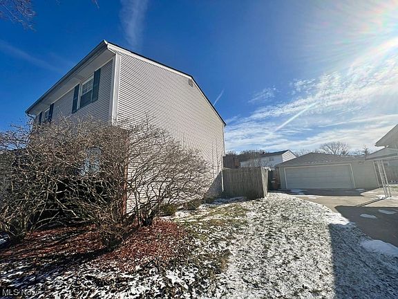 2nd image of 5909 Williston Dr
