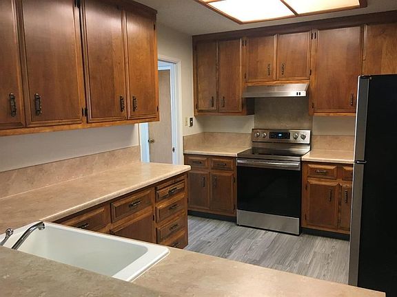 4th image of 3324 Glendora Dr