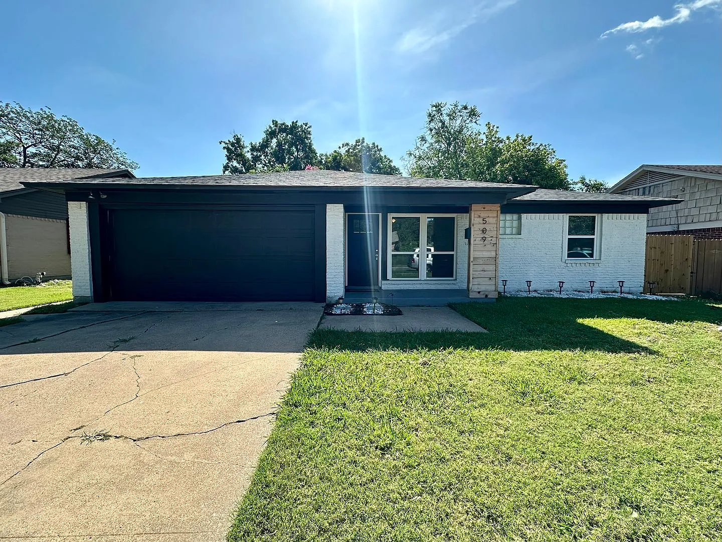 Fully Renovated 3-Bedroom Home in Prime Richardson Location! — Photo 2
