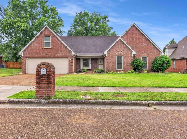 2957 Valley Lake Dr, Memphis, TN 38135