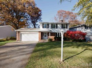 1807 W Teton Dr, Peoria, IL