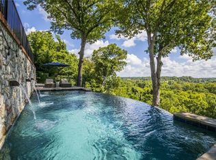 11933 Beau Chalet Dr, Bentonville, AR 72713