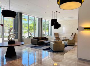 100 Bayview Dr APT 530, Sunny Isles Beach, FL 33160