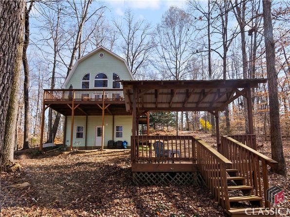 78 View Point Pl, Lavonia, GA 30553