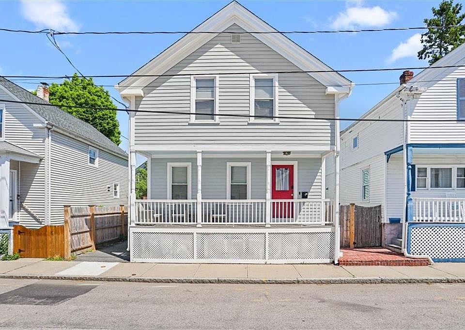 1st image of 14 Lucas Ave