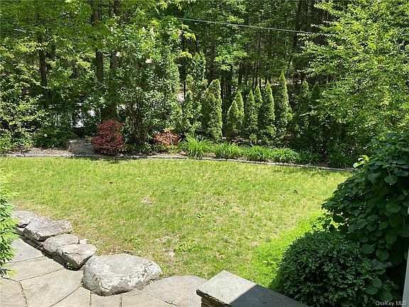 5th image of 71 Brooktrail Road