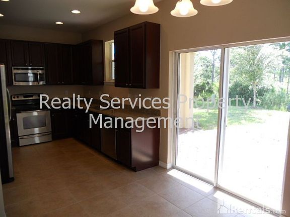 4th image of 5116 Layton Dr