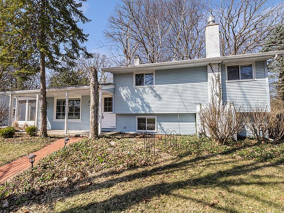 2nd image of 364 Hazelwood Ave