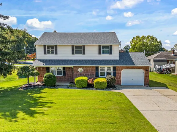51 Church Landing Rd, Pennsville, NJ 08070
