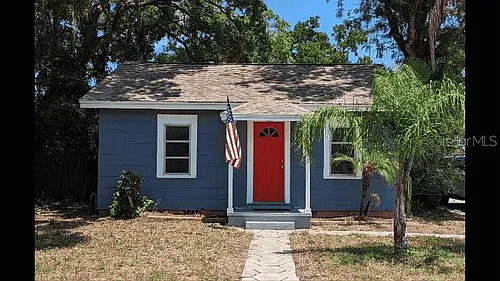 1290 Idlewild Dr Photo 1