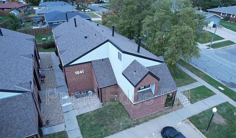 1841 Ridgehaven Ct #4 — Photo 21