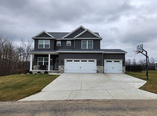 303 Raef Rd, Downs, IL 61736