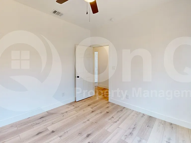 821 Vickie Dr — Photo 16