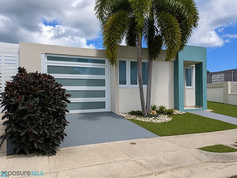 S23 Calle 10 Salinas Pr — Photo 4