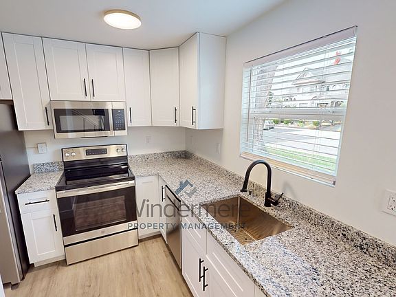 5th image of 201 S Palouse St #203