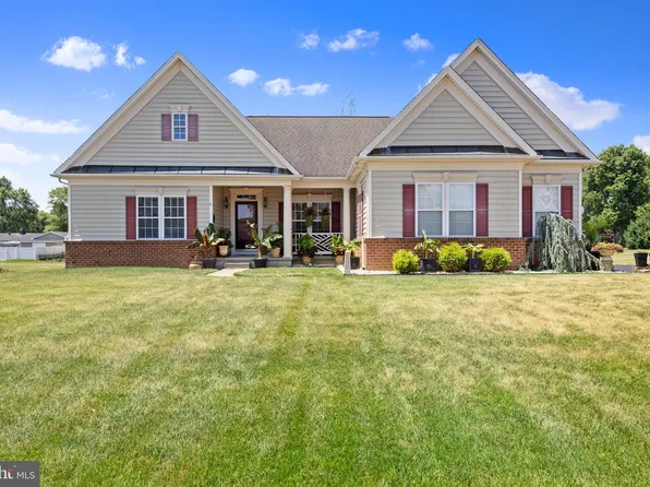 31 Hempstead Dr, Newark, DE 19702