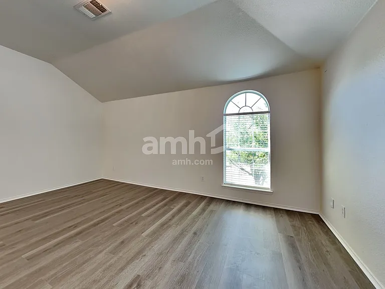 10624 Cochron Dr — Photo 10