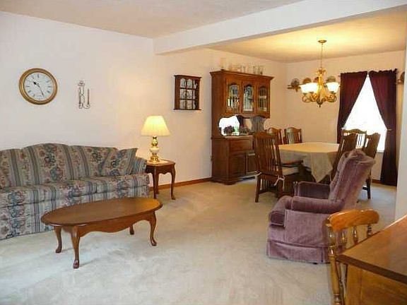 4th image of 113 Eden Way Ct