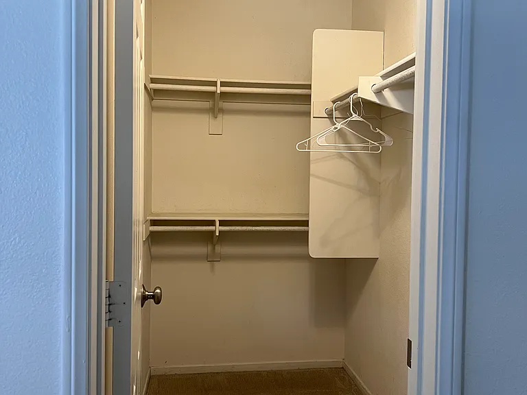 4026 Backshore Ct — Photo 9