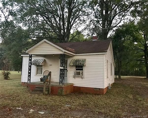 2nd image of 5113 Old Charlotte Hwy