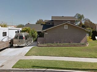 491 Pierpont Dr, Costa Mesa, CA 92626