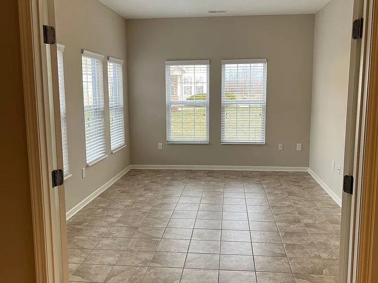 7312 Kirklington St — Photo 18