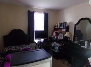 63 Summit St #4016496614, East Providence, RI 02914