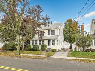 456 Wilcoxson Ave, Stratford, CT 06614