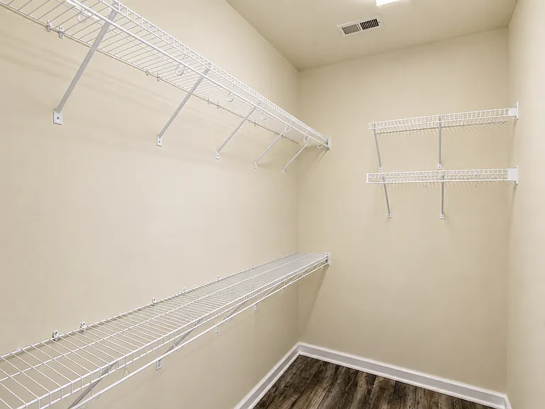 899 Magnolia Ct — Photo 17