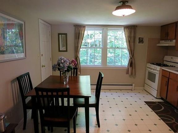 4th image of 17 Myles Standish Dr Unit 9